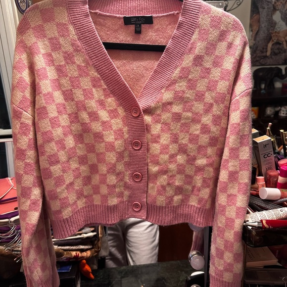 Pink & Cream Checkered V-Neck Button Cardigan - Picture 3 of 3